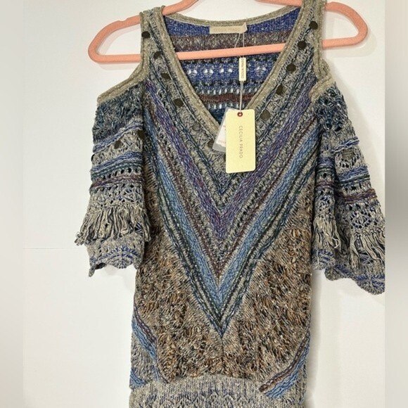 Cecilia Prado Crochet Lace Cold Shoulder V Neck Metallic Maxi dress - Picture 8 of 11